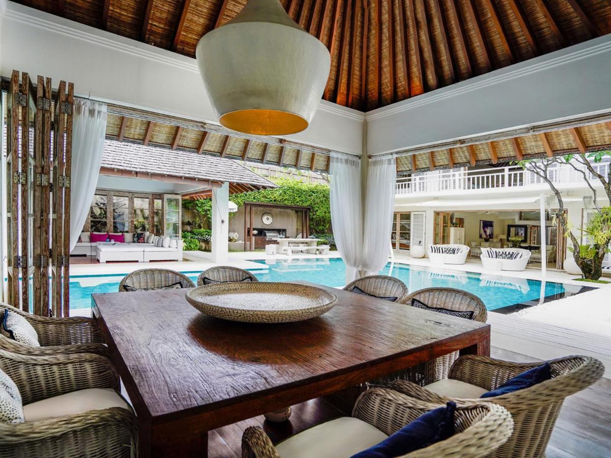 Villa Jajaliluna Seminyak Buitenkant foto